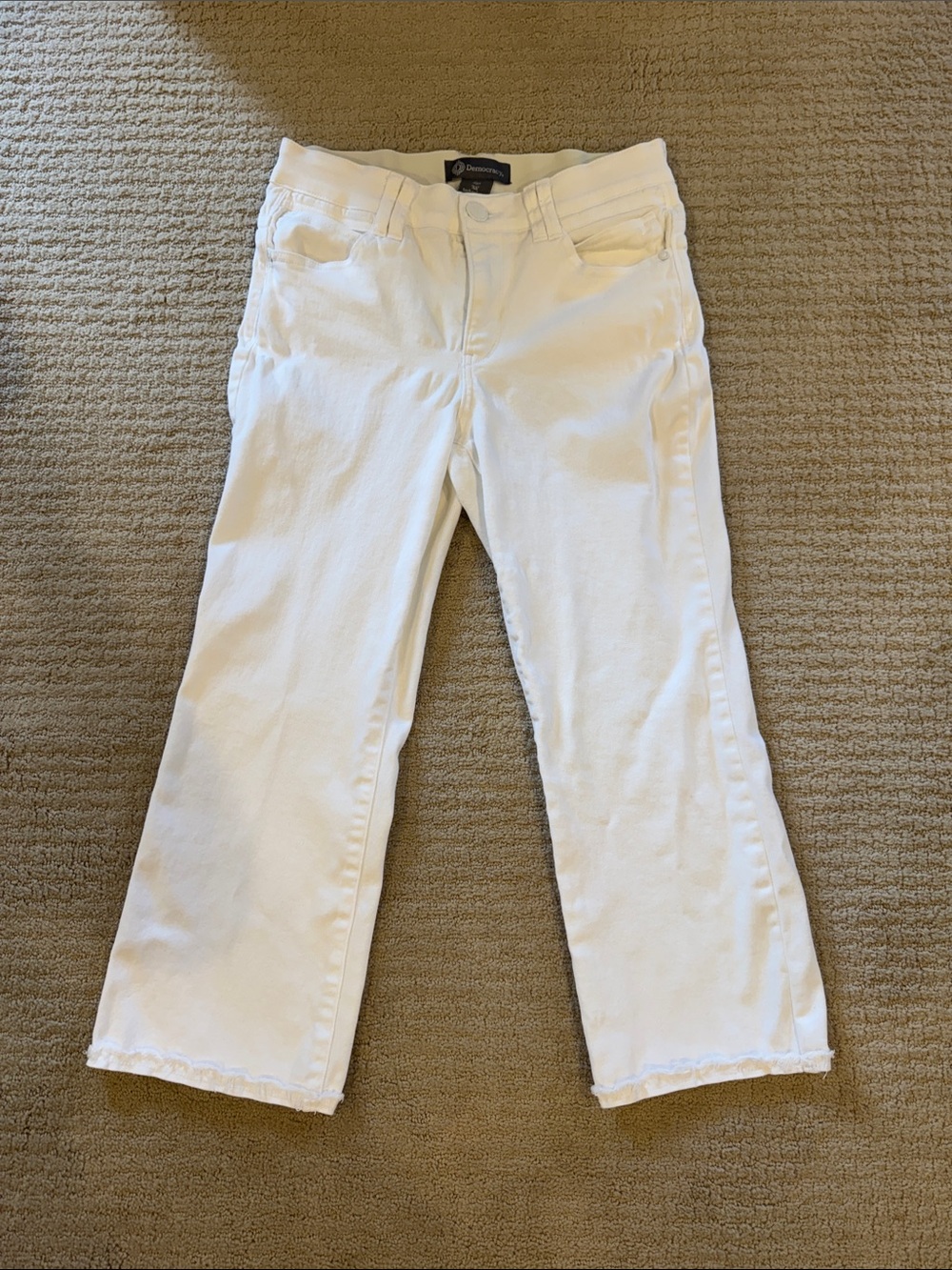 Democracy White Cropped Ankle Jeans